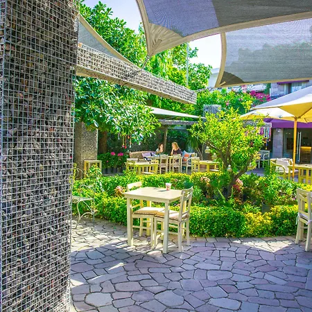 ホテル Costa Farilya Special Class Bodrum グンドーガン